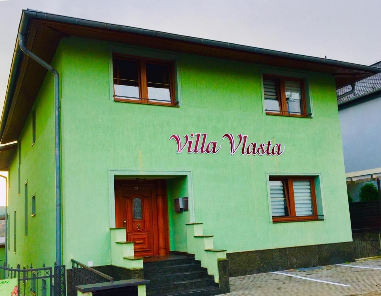 Villa Vlasta Karlovy Vary Exterior photo